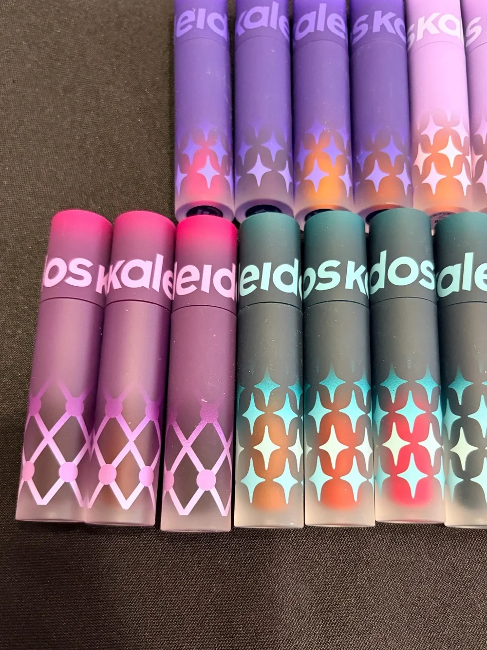 19 Kaleidos Cloud Lab Lip Clay Lipsticks New FullSz